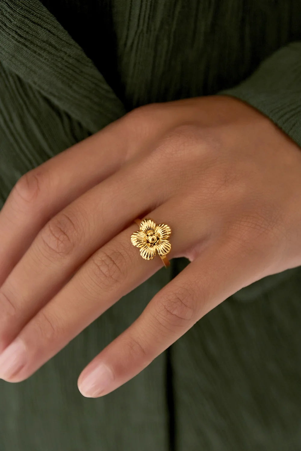 Flower flow- ring